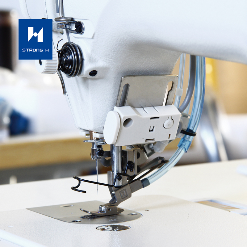 Yamato Brand VF2500 Dispositivo de corte automático de cinta tipo pórtico para máquina de coser de enclavamiento